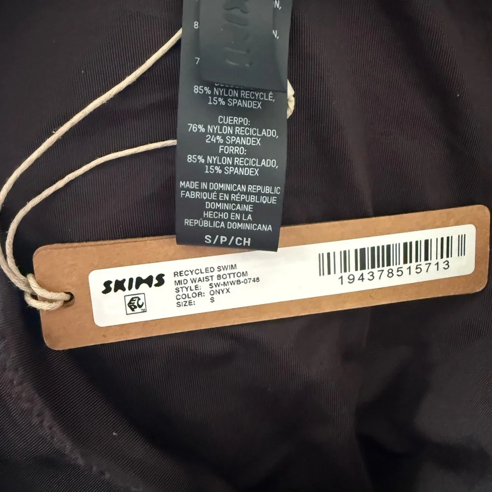 SKIMS Swim Midwaist Bottom Size Small New With Tags in Color Onyx
